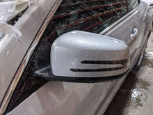 Load image into Gallery viewer, Side View Door Mirror  MERCEDES E-CLASS 2011 - NW243387
