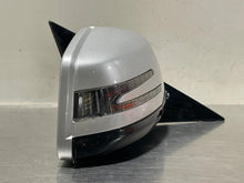Load image into Gallery viewer, SIDE VIEW DOOR MIRROR E250 Van E300 E350 E400 E550 E63 11-17 Right - NW243388
