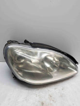 Load image into Gallery viewer, HEADLIGHT LAMP ASSEMBLY S350 S430 S500 S55 S600 S65 SL500 03-06 Right - NW219701
