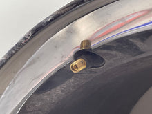 Load image into Gallery viewer, Wheel Rim Chevrolet Corvette 2007 - NW196289
