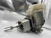 Load image into Gallery viewer, Brake Master Cylinder  INFINITI QX56 2012 - NW114759
