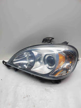 Load image into Gallery viewer, HEADLIGHT LAMP ASSEMBLY ML320 ML350 ML430 ML500 ML55 02-05 Left - NW219680
