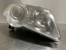 Load image into Gallery viewer, HEADLIGHT LAMP ASSEMBLY Volkswagen Passat 06 07 08 09 10 Right - NW103719
