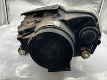 Load image into Gallery viewer, HEADLIGHT LAMP ASSEMBLY Volkswagen Passat 06 07 08 09 10 Right - NW103719
