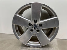 Load image into Gallery viewer, WHEEL Volkswagen Passat 2006 06 2007 07 2008 08 2009 09 2010 10 17x7.5 5 Spoke - NW201645
