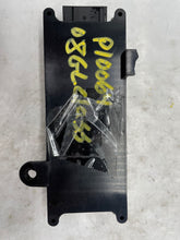 Load image into Gallery viewer, AMPLIFIER Mercedes-Benz ML320 ML350 ML550 ML63 2008 08 - NW232408
