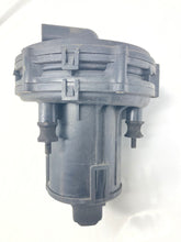 Load image into Gallery viewer, AIR INJECTION PUMP SMOG BMW X5 2001 01 2002 02 2003 03 3.0L - NW8092
