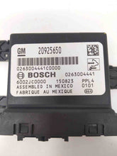 Load image into Gallery viewer, PARK ASSIST CONTROL MODULE COMPUTER Regal Verano Camaro Cruze 10-17 - NW25937

