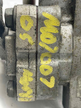 Load image into Gallery viewer, Power Steering Pump Mercury Mariner 2005 - NW162946

