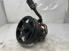 Load image into Gallery viewer, Power Steering Pump Mercury Mariner 2005 - NW162946
