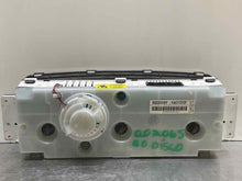 Load image into Gallery viewer, SPEEDOMETER CLUSTER Discovery 1999 99 2000 00 01 02 - NW240209

