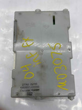 Load image into Gallery viewer, TEMPERATURE CONTROL COMPUTER Infiniti FX35 FX45 2004 04 - NW31396
