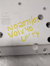 Load image into Gallery viewer, SPEEDOMETER CLUSTER Volvo S40 V40 V50 2004 04 05 06 07 - NW240495
