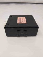 Load image into Gallery viewer, TRANSFER CASE CONTROL MODULE COMPUTER Mazda Cx-9 07 08 09 10 - NW34057
