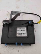 Load image into Gallery viewer, PARK ASSIST CONTROL MODULE COMPUTER Sonata Sonata Hybrid 15-17 - NW235078
