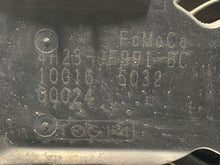 Load image into Gallery viewer, THROTTLE BODY Range Rover Sport LR3 2005 05 2006 06 4.4L - NW246462
