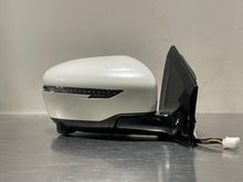 Load image into Gallery viewer, SIDE VIEW DOOR MIRROR Murano Murano Cross Cabriolet 17-20 Right - NW243176
