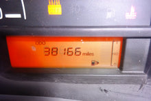 Load image into Gallery viewer, SPEEDOMETER CLUSTER Nissan NV200 13 14 15 16 17 18 19 - NW160248
