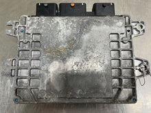 Load image into Gallery viewer, ECU ECM COMPUTER Nissan NV200 2013 13 - NW60033

