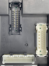 Load image into Gallery viewer, BODY CONTROL MODULE BCM COMPUTER Nissan NV200 13 14 15 - NW31941
