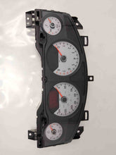 Load image into Gallery viewer, SPEEDOMETER CLUSTER Volkswagen Routan 2009 09 2010 10 - NW162250
