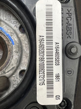 Load image into Gallery viewer, Steering Wheel  MERCEDES ML-CLASS 2007 - NW175884
