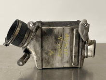 Load image into Gallery viewer, INTERCOOLER 550i 550i Gt 650i 750 HYBRID 750i 750il X5 X6 08-15 Right - NW106257
