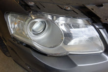 Load image into Gallery viewer, HEADLIGHT LAMP ASSEMBLY Volkswagen Passat 06 07 08 09 10 Right - NW103733
