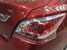 Load image into Gallery viewer, OUTER TAIL LIGHT LAMP Nissan Altima 2014 14 2015 15 Right - NW246942
