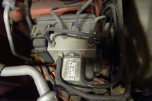 Load image into Gallery viewer, ABS PUMP Honda Element 2003 03 2004 04 2005 05 2006 06 - NW1601
