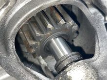 Load image into Gallery viewer, STARTER MOTOR X1 X2 Clubman Cooper 14 15 16 17 18 19 20 - NW243942
