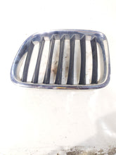 Load image into Gallery viewer, Grille  BMW X1 2015 - NW260889
