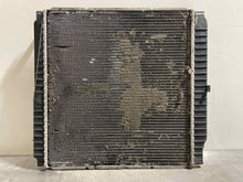 Load image into Gallery viewer, RADIATOR Lincoln Aviator 2003 03 2004 04 2005 05 - NW131763
