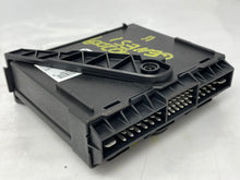 Load image into Gallery viewer, BODY CONTROL MODULE BCM COMPUTER Genesis 2010 10 2011 11 - NW32249
