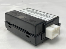 Load image into Gallery viewer, Computer Hyundai Genesis 2011 - NW32256
