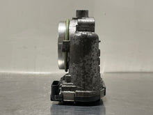 Load image into Gallery viewer, THROTTLE BODY E250 Van C250 C300 C350 C63 CLA45 CLS400 CLS550 12-16 - NW246439
