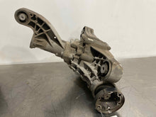 Load image into Gallery viewer, Carrier Assembly  MERCEDES ML-CLASS 2015 - NW240994
