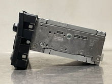 Load image into Gallery viewer, RADIO Toyota Prius Prius V 2012 12 2013 13 2014 14 - NW232821
