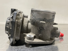 Load image into Gallery viewer, THROTTLE BODY Toyota Prius Prius V 12 13 14 15 16 17 18 - NW246497
