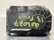 Load image into Gallery viewer, THROTTLE BODY Toyota Prius Prius V 12 13 14 15 16 17 18 - NW246497
