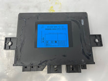 Load image into Gallery viewer, Computer Mercedes-Benz SL600 2004 - NW35589
