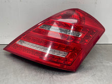 Load image into Gallery viewer, [INVENTORYCAR_YEAR_MAKE_MODEL] TAIL LIGHT LAMP ASSEMBLY Right - NW495581
