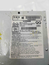 Load image into Gallery viewer, RADIO EX35 FX35 FX50 G25 G37 M35H M37 M56 QX56 370Z Maxima 11-13 - NW137129
