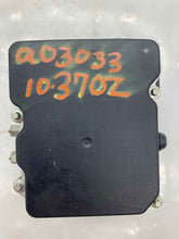 Load image into Gallery viewer, ABS Pump Nissan 370Z 2010 - NW220409

