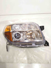 Load image into Gallery viewer, HEADLIGHT LAMP ASSEMBLY Honda Pilot 2006 06 2007 07 2008 08 Right - NW219598
