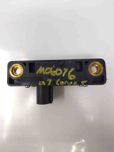 Load image into Gallery viewer, STABILITY CONTROL MODULE COMPUTER Terraza CTS SRX STS XLR Corvette 04-09 - NW26671
