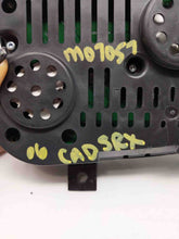 Load image into Gallery viewer, Speedometer Cluster Cadillac SRX 2006 - NW158595
