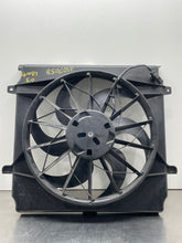 Load image into Gallery viewer, Radiator Fan Assembly Jeep Liberty 2003 - NW63474
