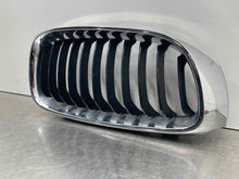Load image into Gallery viewer, Grille  BMW 335I GT 2015 - NW260883
