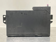 Load image into Gallery viewer, 6 DISC CD CHANGER 325i 320i X5 X3 330i 2001 01 2002 02 03 04 05 06 - NW231546
